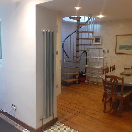Characterful Cottage Near The Sea, Beach, Pier & Shops Weston-super-Mare Exterior photo